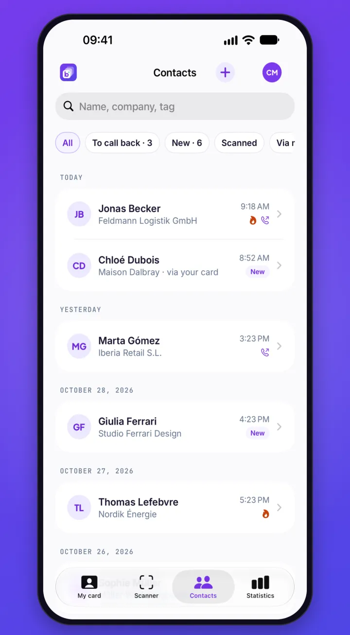 The app's contact list, sorted by day, with the “Call back”, “New” and “Scanned” filters.